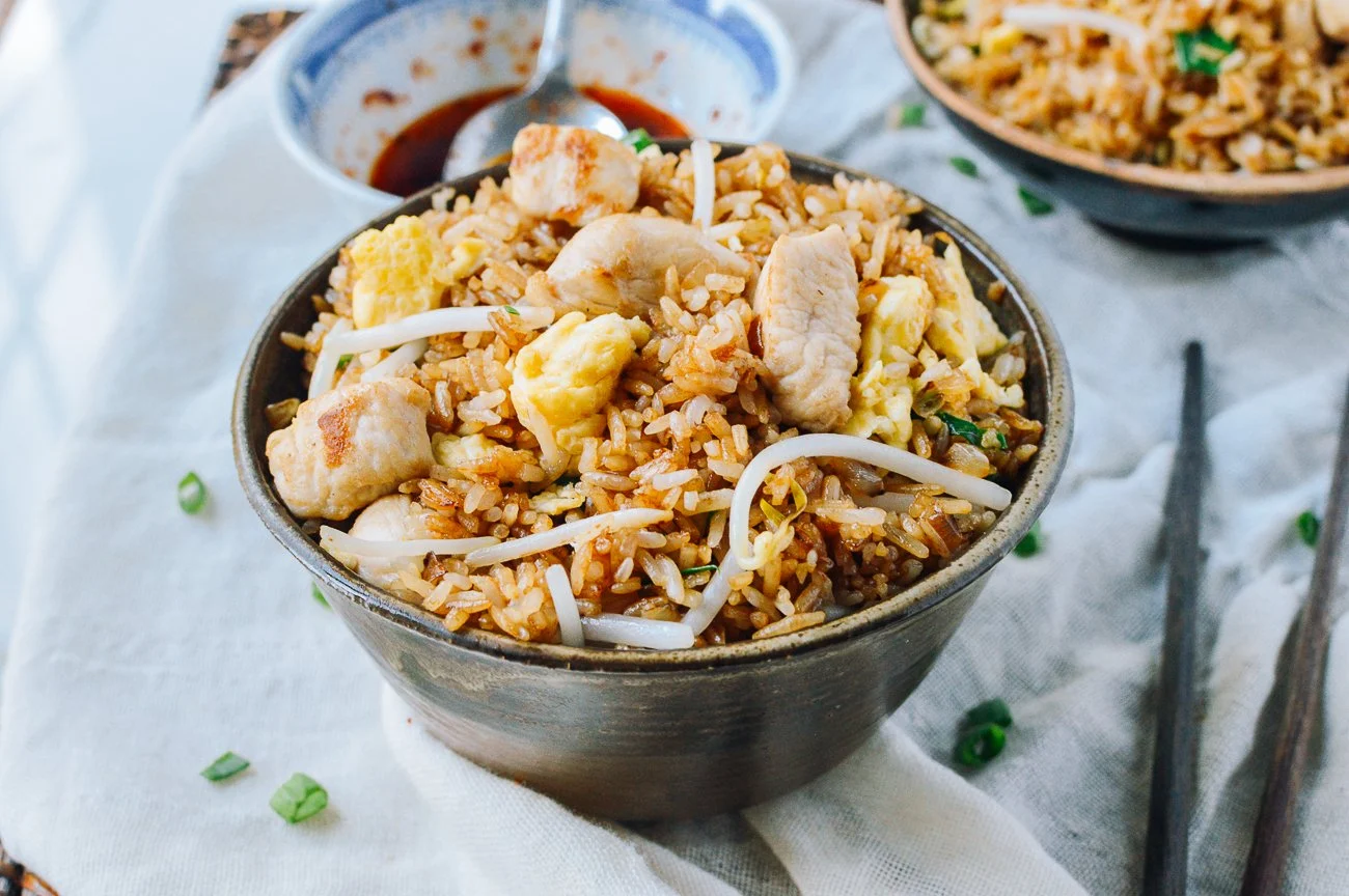 Chinese Chicken Fried Rice (Easy Homemade Recipe)